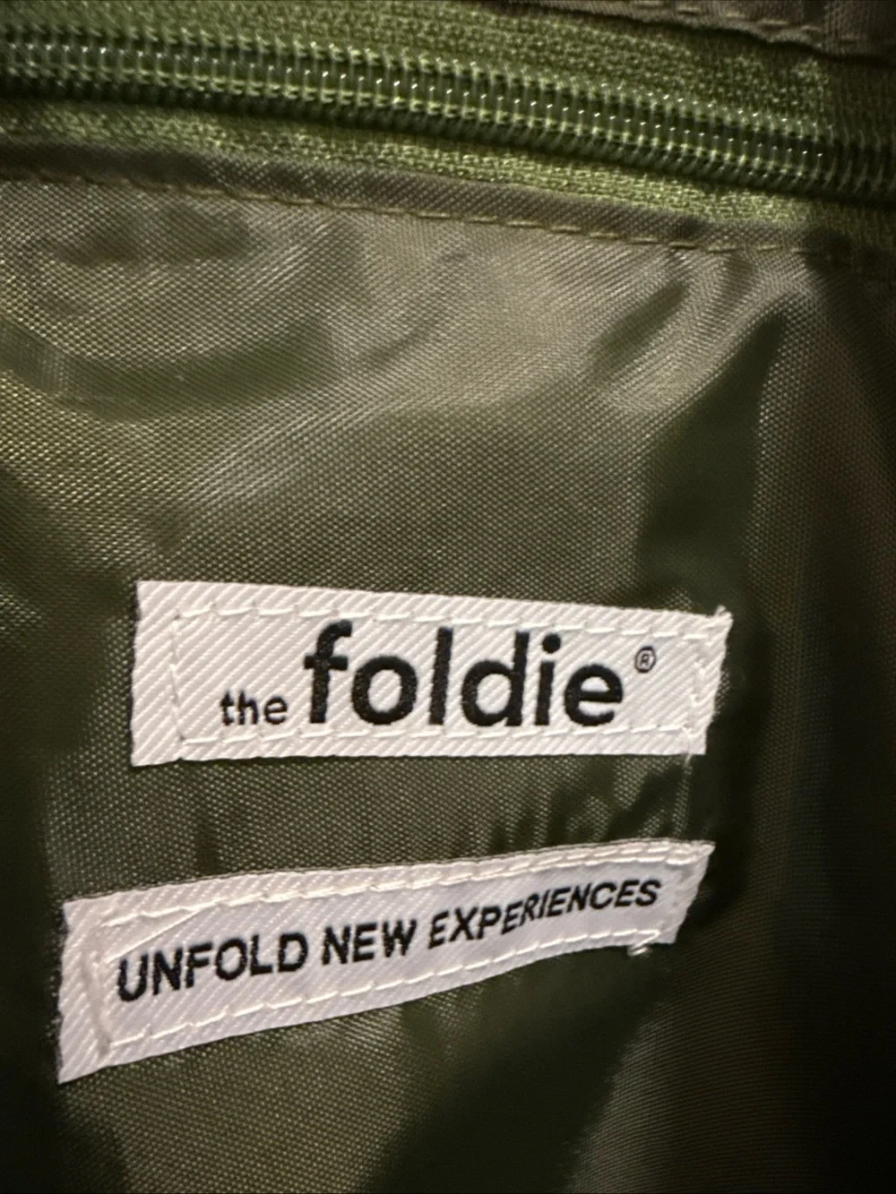 Foldie Olive Green Men’s Duffel Bag with Multiple Compartments
